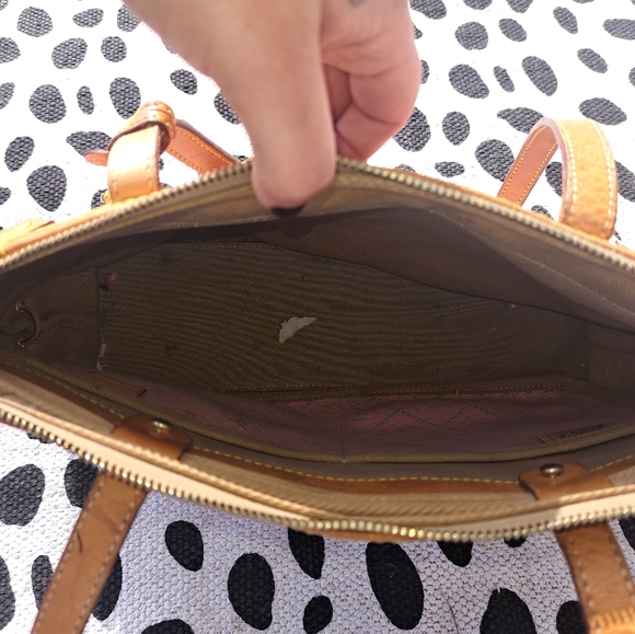 Dooney & Bourke Purse - Picture 9 of 11